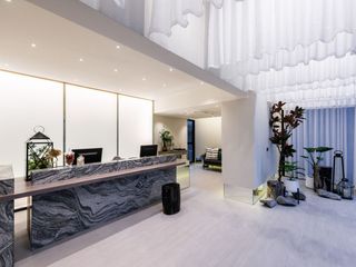 For sale 66 bed hotel in Bangkok Noi, Bangkok