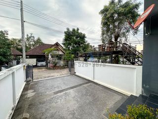 Casa adosada en alquiler de 2 habitaciones en San Sai, Chiang Mai
