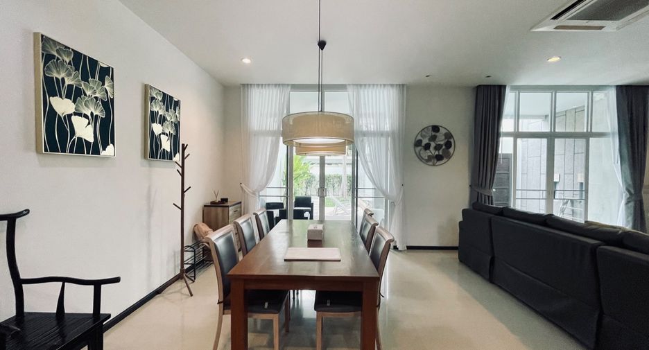For rent 3 bedrooms townhouse in Thalang, Phuket