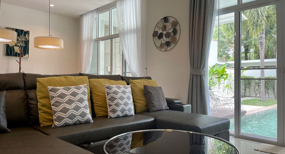 For rent 3 bedrooms townhouse in Thalang, Phuket