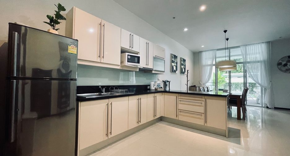 For rent 3 bedrooms townhouse in Thalang, Phuket