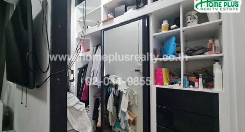 For sale 3 bedrooms townhouse in Rat Burana, Bangkok