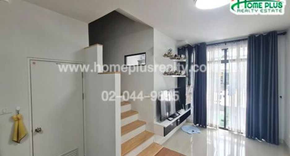 For sale 3 bedrooms townhouse in Rat Burana, Bangkok