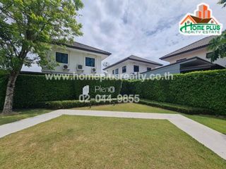 For sale 3 bedrooms townhouse in Rat Burana, Bangkok