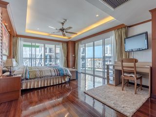Apartamento en alquiler de 2 habitaciones en Bang Lamung, Chonburi