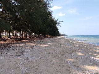 For sale land in Bang Saphan, Prachuap Khiri Khan