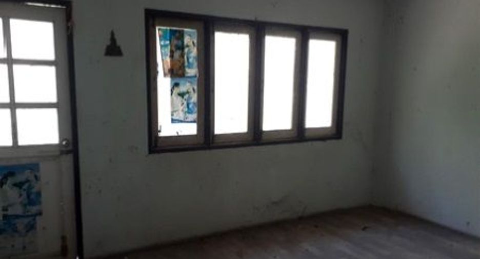 Reihenhaus zum Kauf mit 16 Zimmer in Bang Pahan, Phra Nakhon Si Ayutthaya