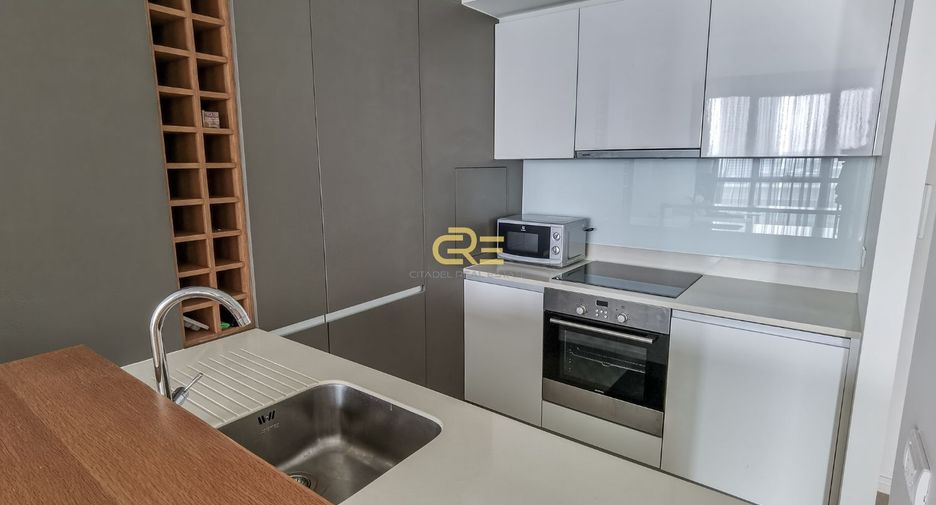 Condo en alquiler de 1 habitaciones en Sathon, Bangkok