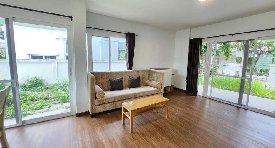 For rent 3 bedrooms house in Mueang Chiang Mai, Chiang Mai