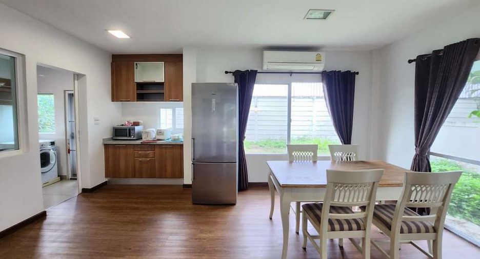 For rent 3 bedrooms house in Mueang Chiang Mai, Chiang Mai