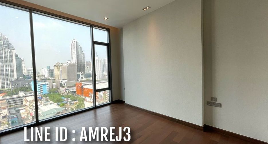 For rent 2 bedrooms condo in Khlong Toei, Bangkok