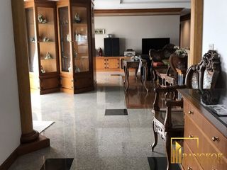 For rent 4 bedrooms condo in Sathon, Bangkok