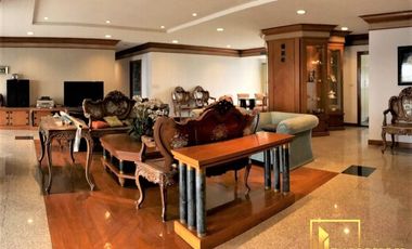 For rent 4 bedrooms condo in Sathon, Bangkok
