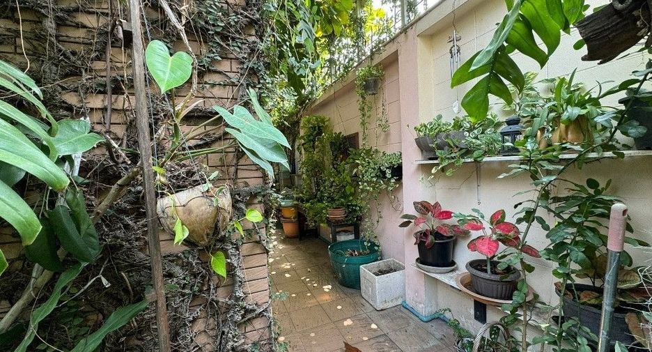 For rent 3 Beds townhouse in Suan Luang, Bangkok
