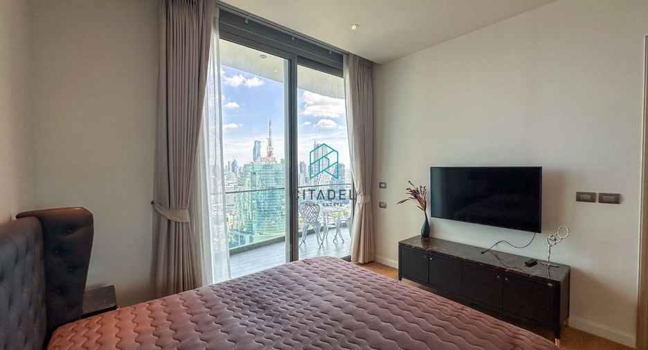 For sale 1 bed condo in Khlong San, Bangkok