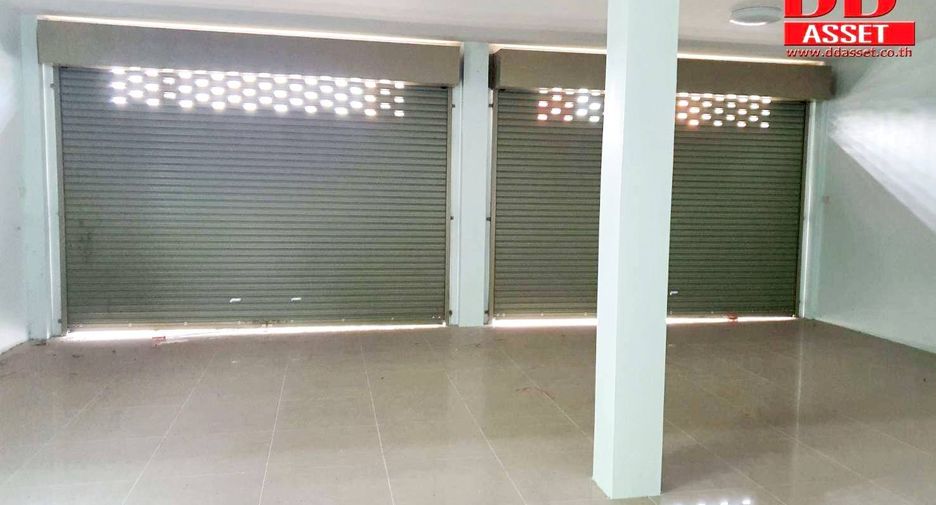 For rent and for sale 3 bed retail Space in Lang Suan, Chumphon