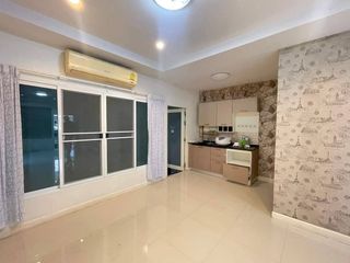 For rent and for sale 3 bed townhouse in Pak Kret, Nonthaburi