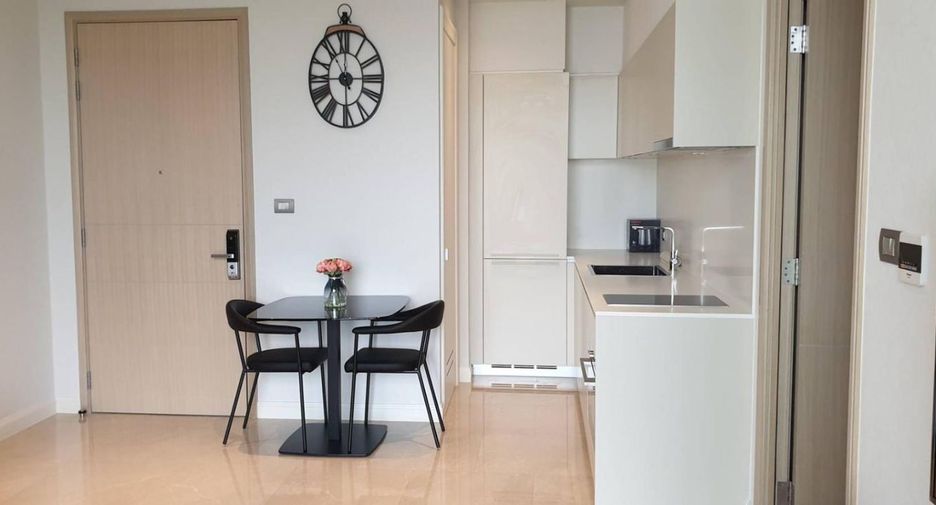 For rent and for sale 1 bed condo in Khlong San, Bangkok