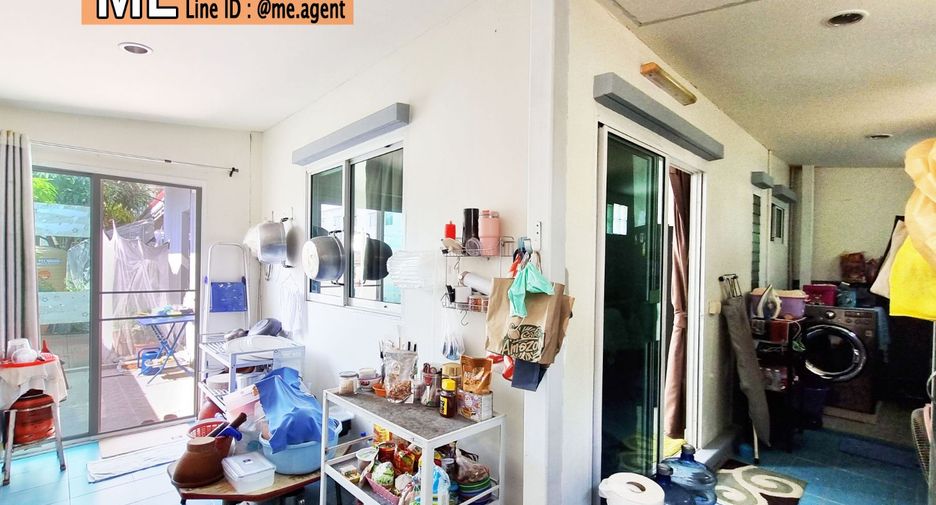 À vendre 3 chambres maison de ville à Suan Luang, Bangkok