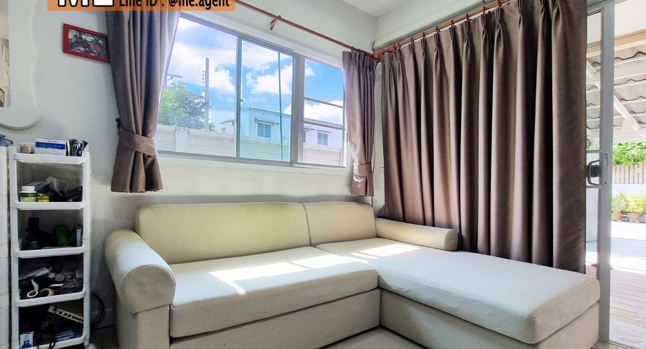 À vendre 3 chambres maison de ville à Suan Luang, Bangkok