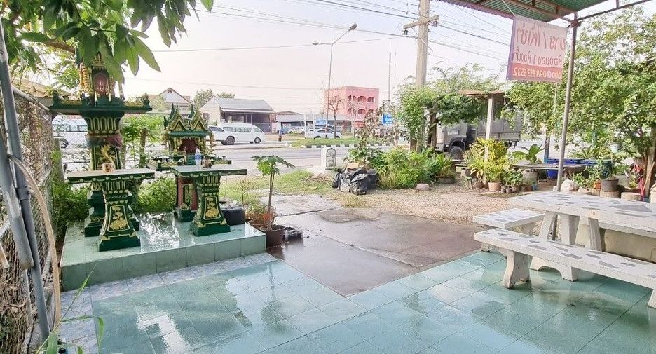 For sale 2 bed retail Space in Non Daeng, Nakhon Ratchasima