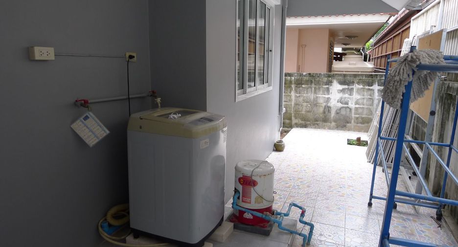 For rent 3 bedrooms house in Bang Bua Thong, Nonthaburi