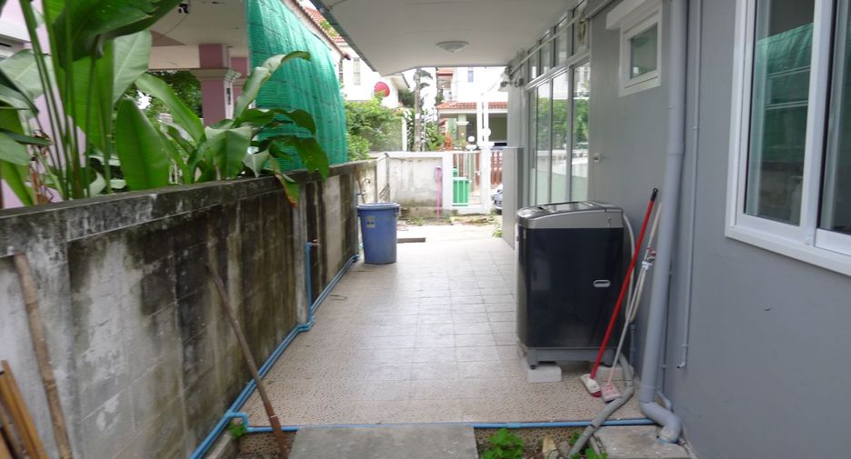 For rent 3 bedrooms house in Bang Bua Thong, Nonthaburi