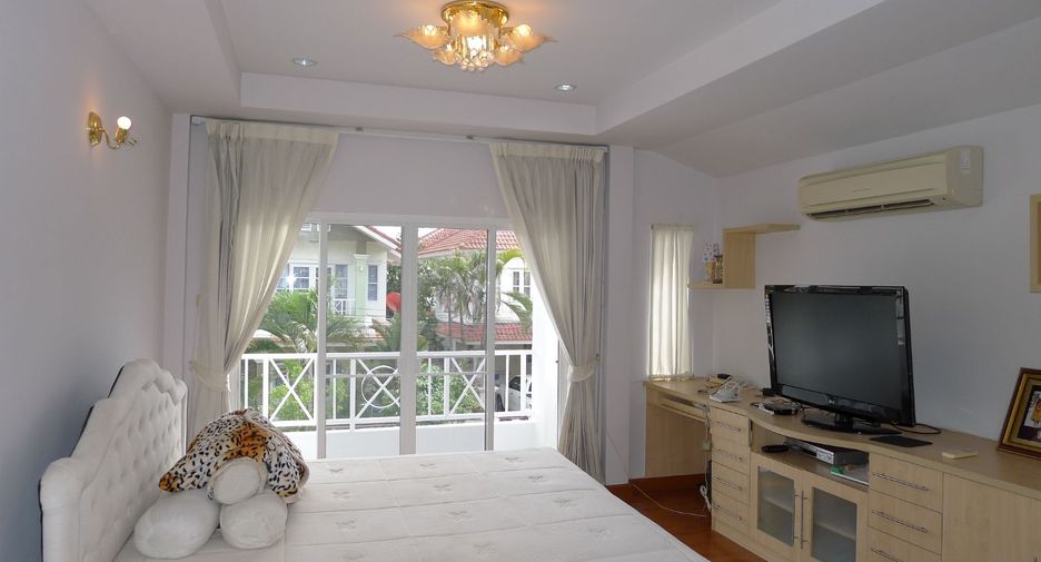 For rent 3 bedrooms house in Bang Bua Thong, Nonthaburi