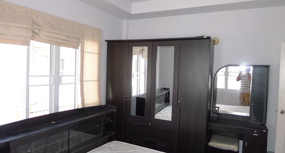 For rent 3 bedrooms house in Bang Bua Thong, Nonthaburi