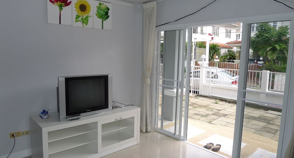 For rent 3 bedrooms house in Bang Bua Thong, Nonthaburi