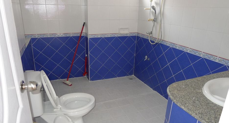 For rent 3 bedrooms house in Bang Bua Thong, Nonthaburi