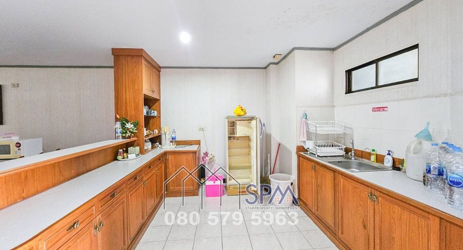 For sale 2 bedrooms condo in Cha Am, Phetchaburi