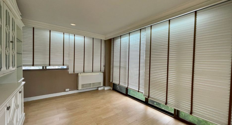 Apartamento en alquiler de 4 habitaciones en Khlong Toei, Bangkok