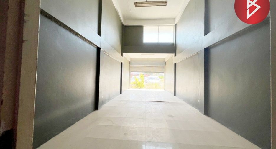 For sale 6 bed retail Space in Cha Am, Phetchaburi