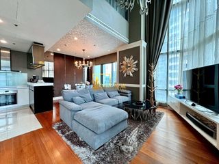 À louer 3 chambres condo à Khlong Toei, Bangkok