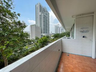 À louer 3 chambres condo à Watthana, Bangkok