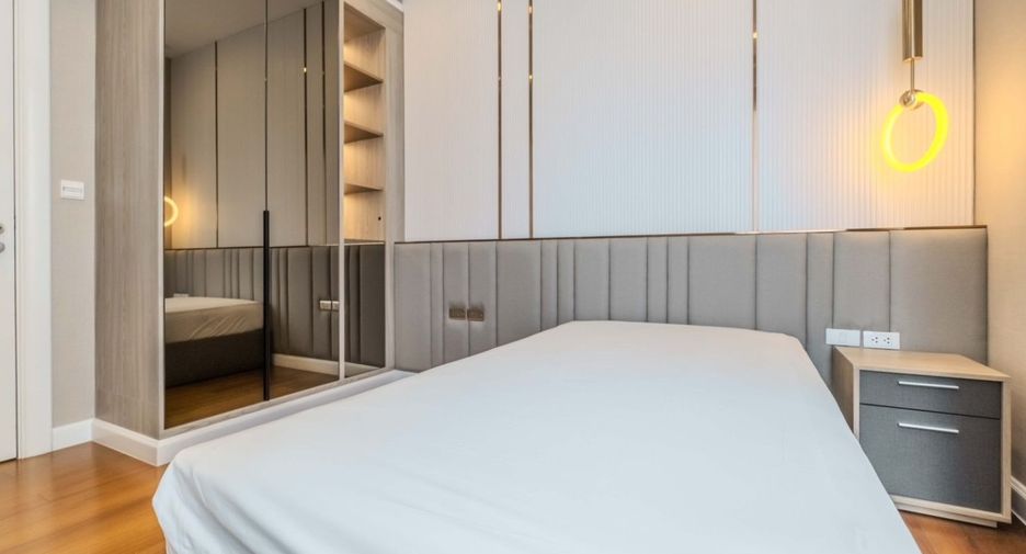 Condo en alquiler de 2 habitaciones en Pathum Wan, Bangkok