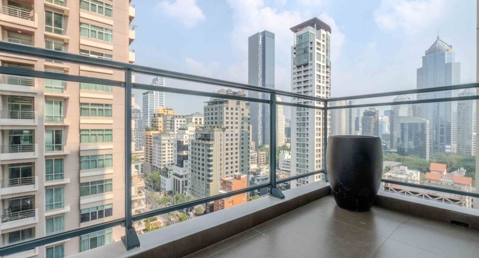 Condo en alquiler de 2 habitaciones en Pathum Wan, Bangkok