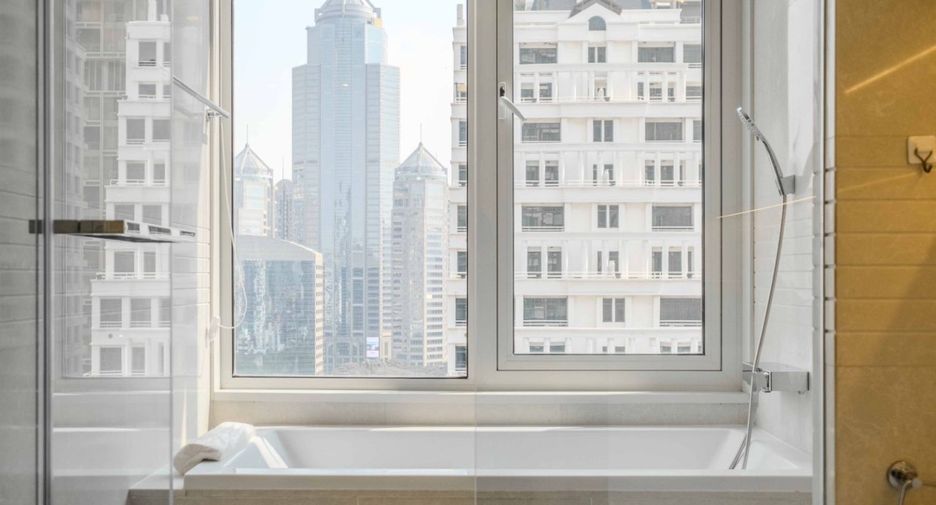 Condo en alquiler de 2 habitaciones en Pathum Wan, Bangkok