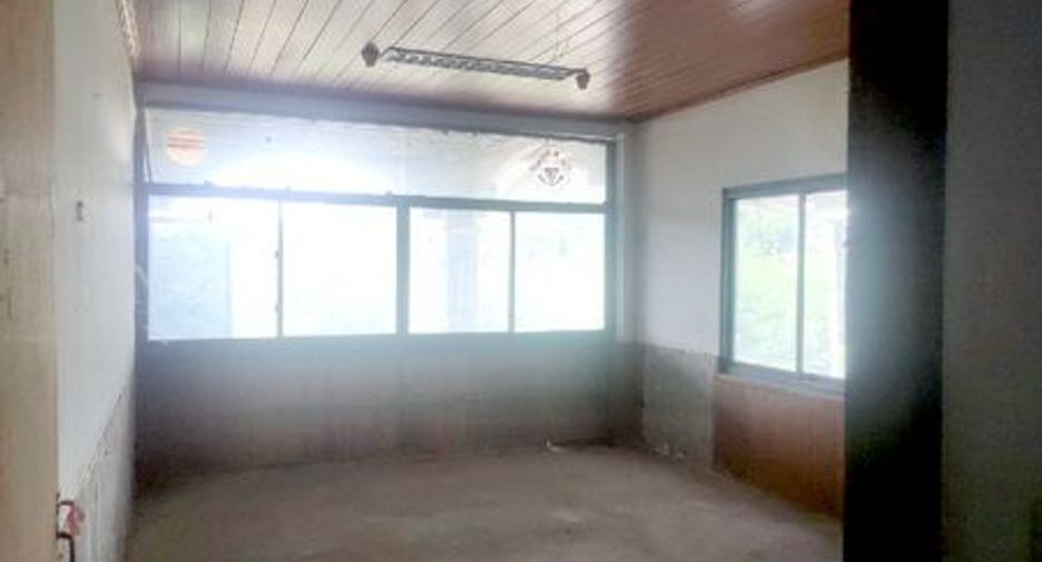 Продажа 5 спальни дом в Сарапхи, Чианг Маи