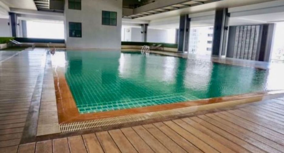 For rent 1 bed condo in Si Racha, Chonburi