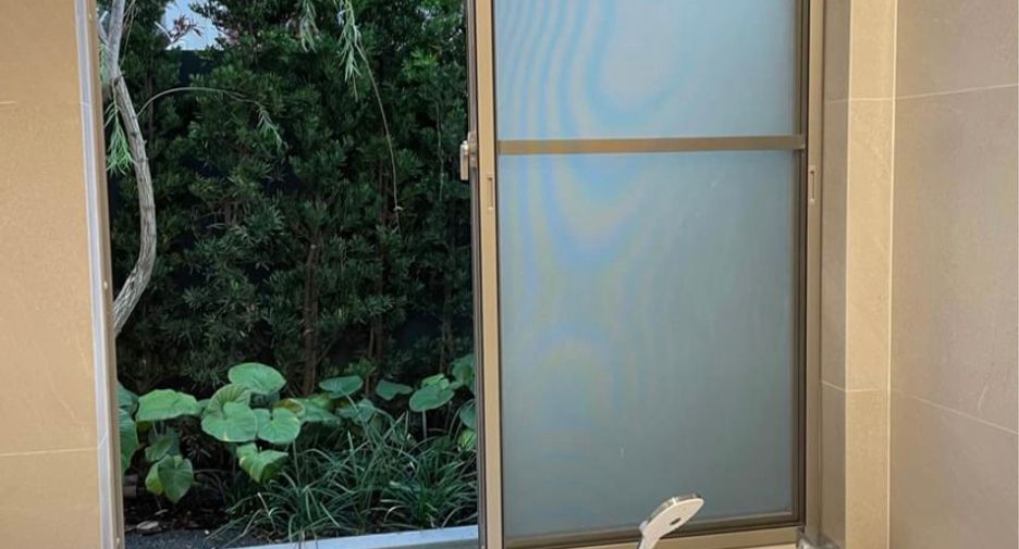 For rent 3 bedrooms house in Saphan Sung, Bangkok