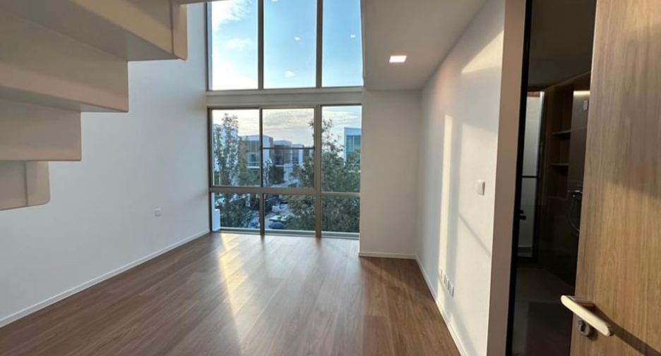 For rent 3 bedrooms house in Saphan Sung, Bangkok