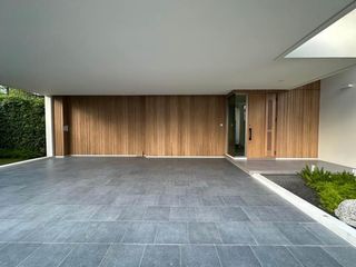 Casa en alquiler de 3 habitaciones en Saphan Sung, Bangkok
