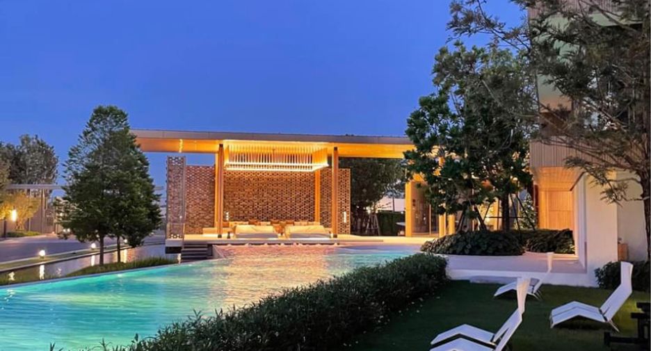For rent 3 bedrooms house in Saphan Sung, Bangkok