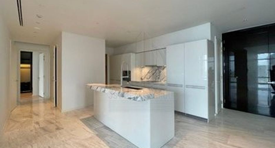 For sale 3 ベッドルーム condo in Bang Kho Laem, Bangkok