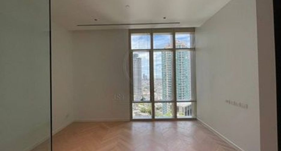 For sale 3 ベッドルーム condo in Bang Kho Laem, Bangkok