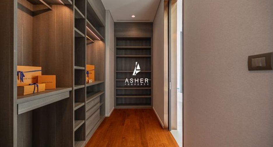 À louer et à vendre 3 chambres condo à Pathum Wan, Bangkok