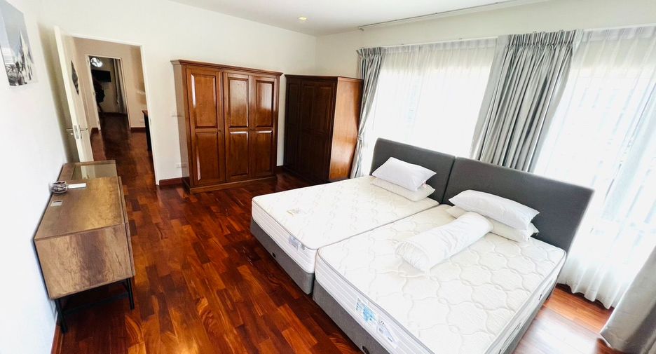 For rent 4 bedrooms house in Bang Phli, Samut Prakan