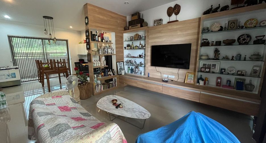 For sale 2 bedrooms townhouse in Ko Samui, Surat Thani